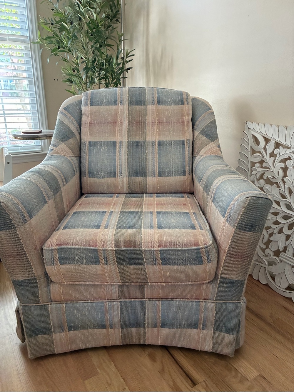 Plaid Accent Armchair in Blue and Cream - Unbranded